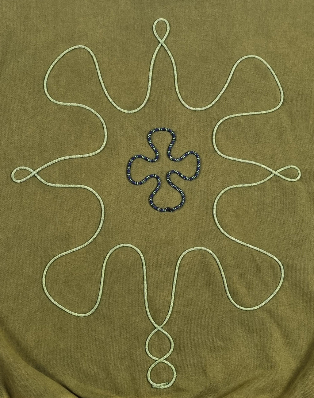 Sweatshirt verde seco desbotado