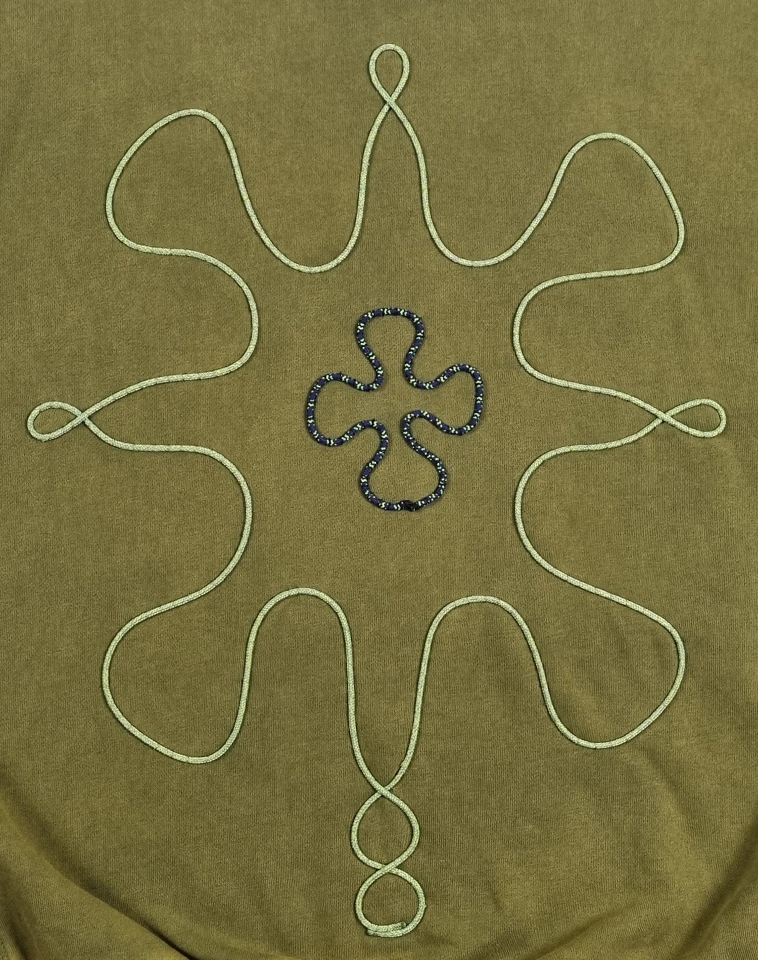 Sweatshirt verde seco desbotado