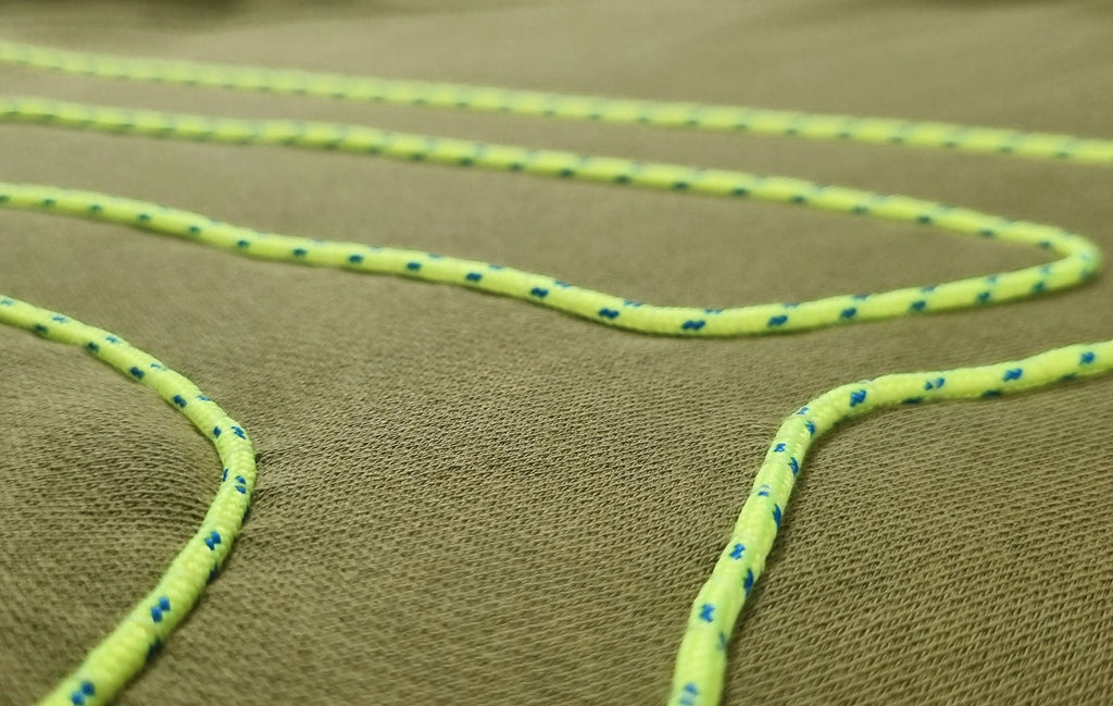 Sweatshirt verde seco desbotado