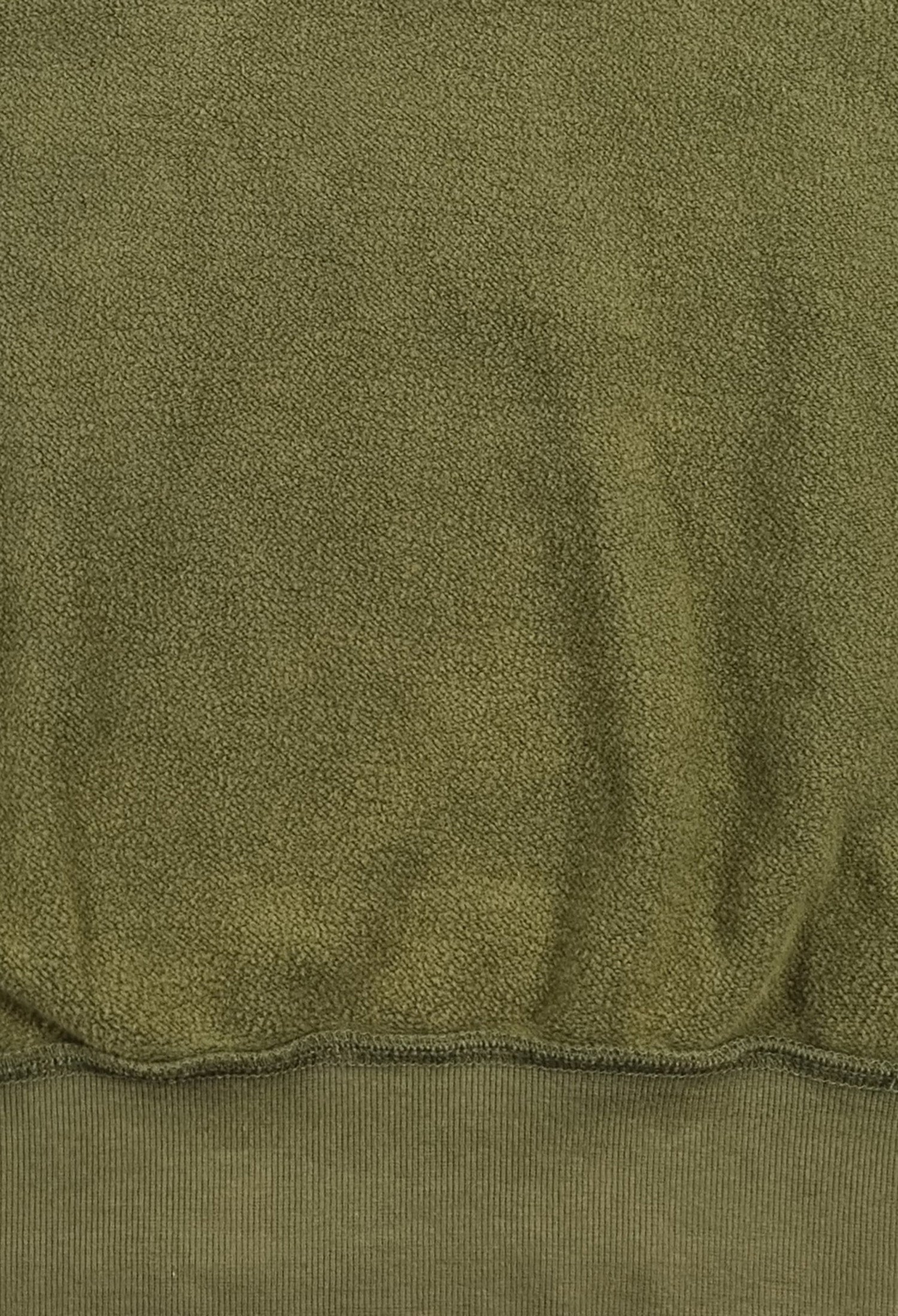 Sweatshirt verde seco desbotado