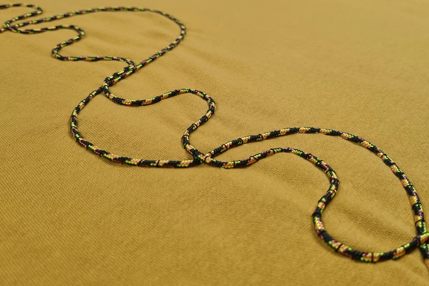 Sweatshirt amarelo torrado