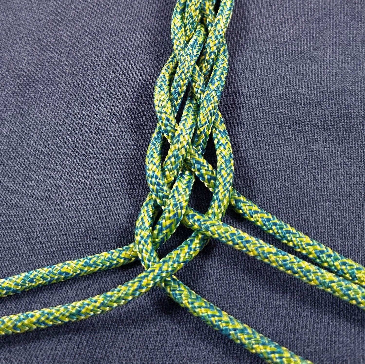 Sweatshirt azul seco desbotado