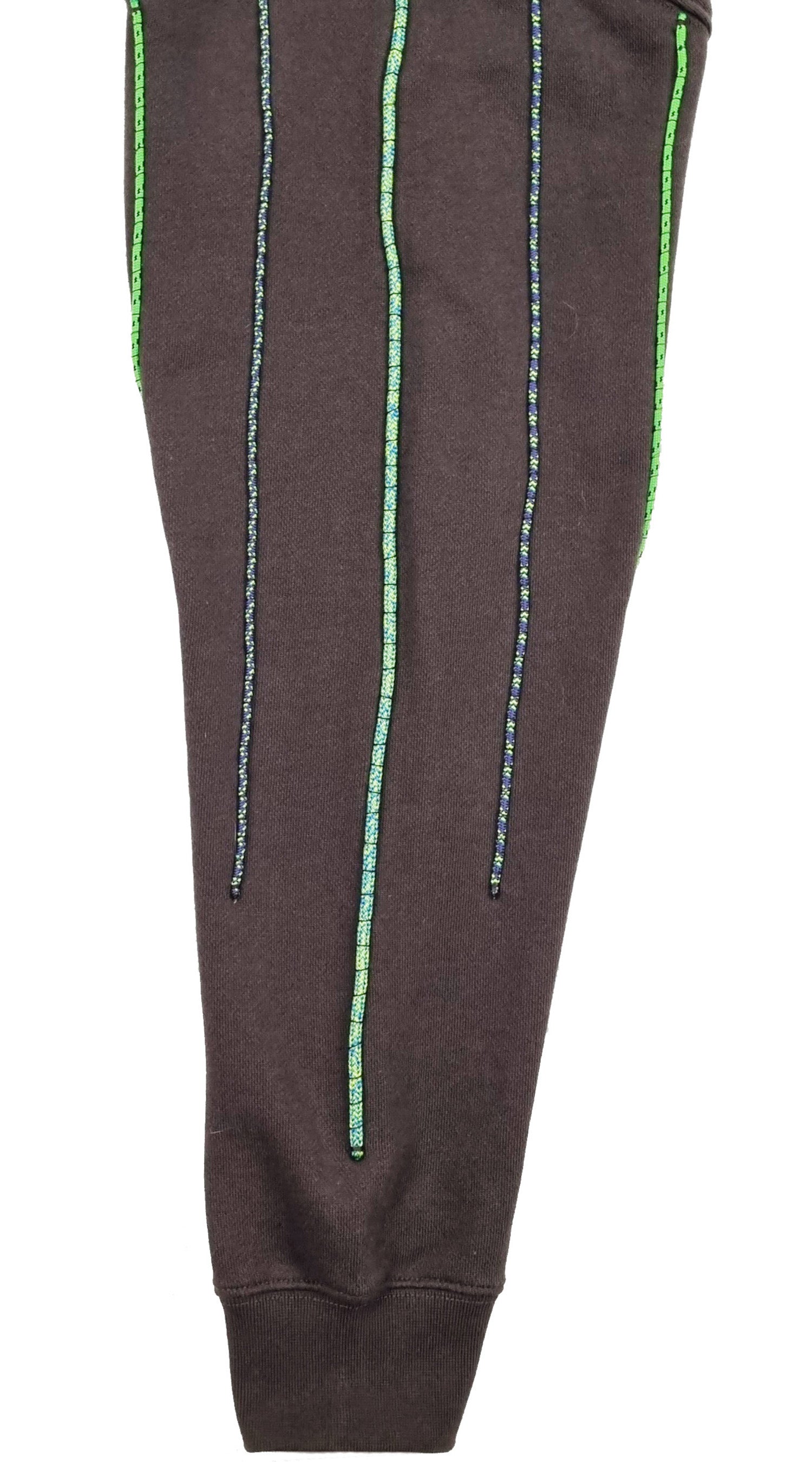 Sweatshirt castanho escuro seco