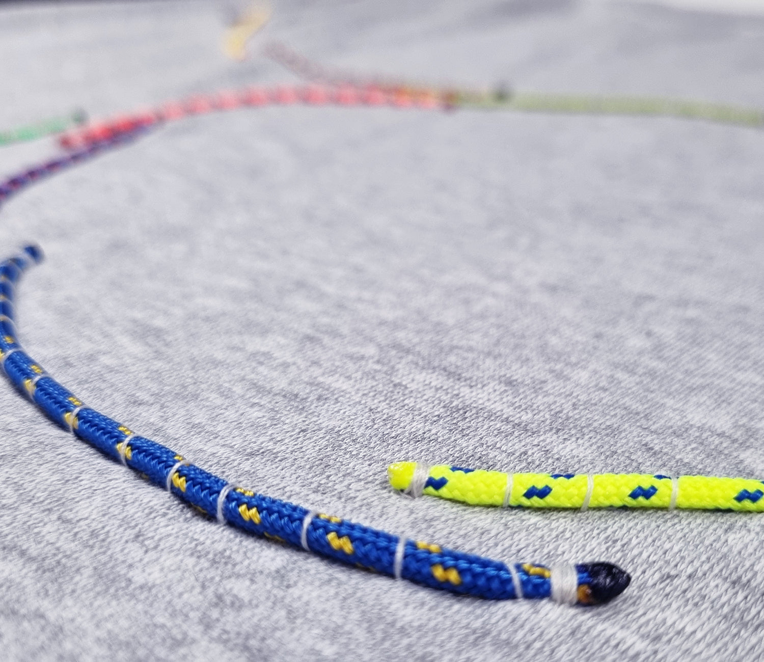 Sweatshirt cinzento claro mesclado