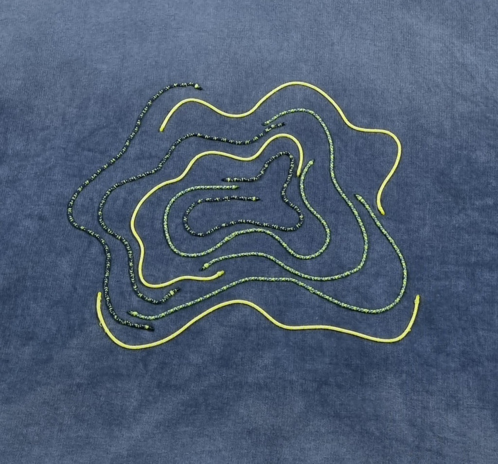 Sweatshirt com capuz azul