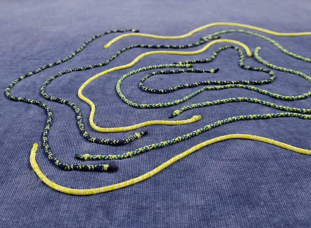 Sweatshirt com capuz azul