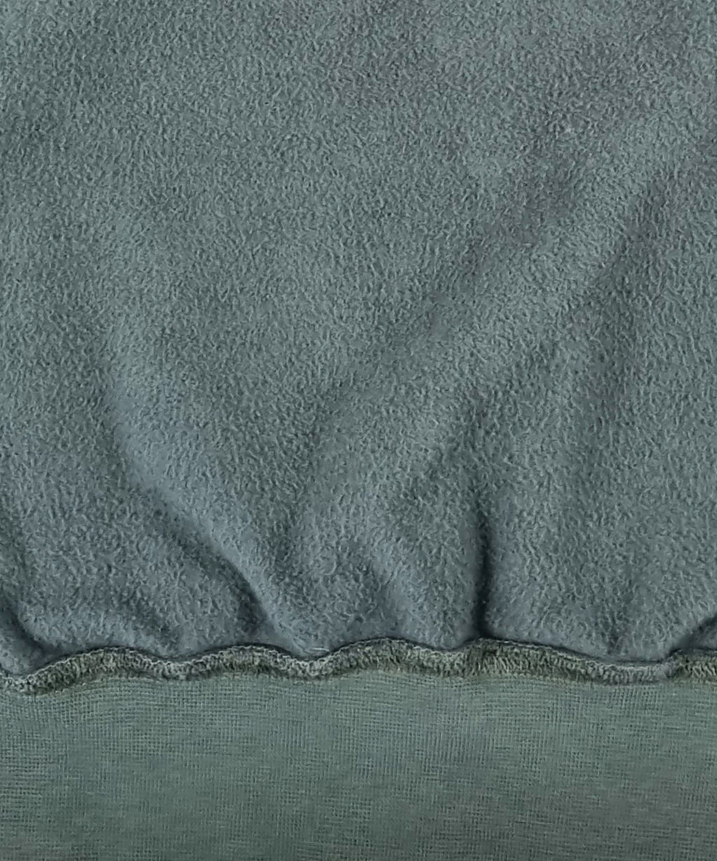 Sweatshirt com capuz verde seco