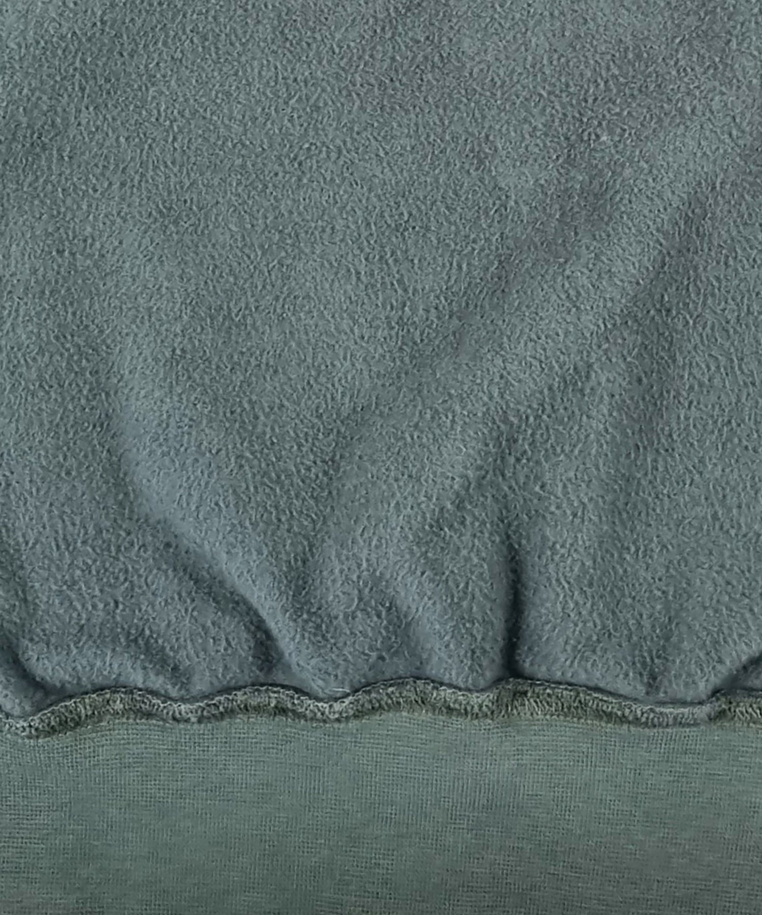 Sweatshirt com capuz verde seco