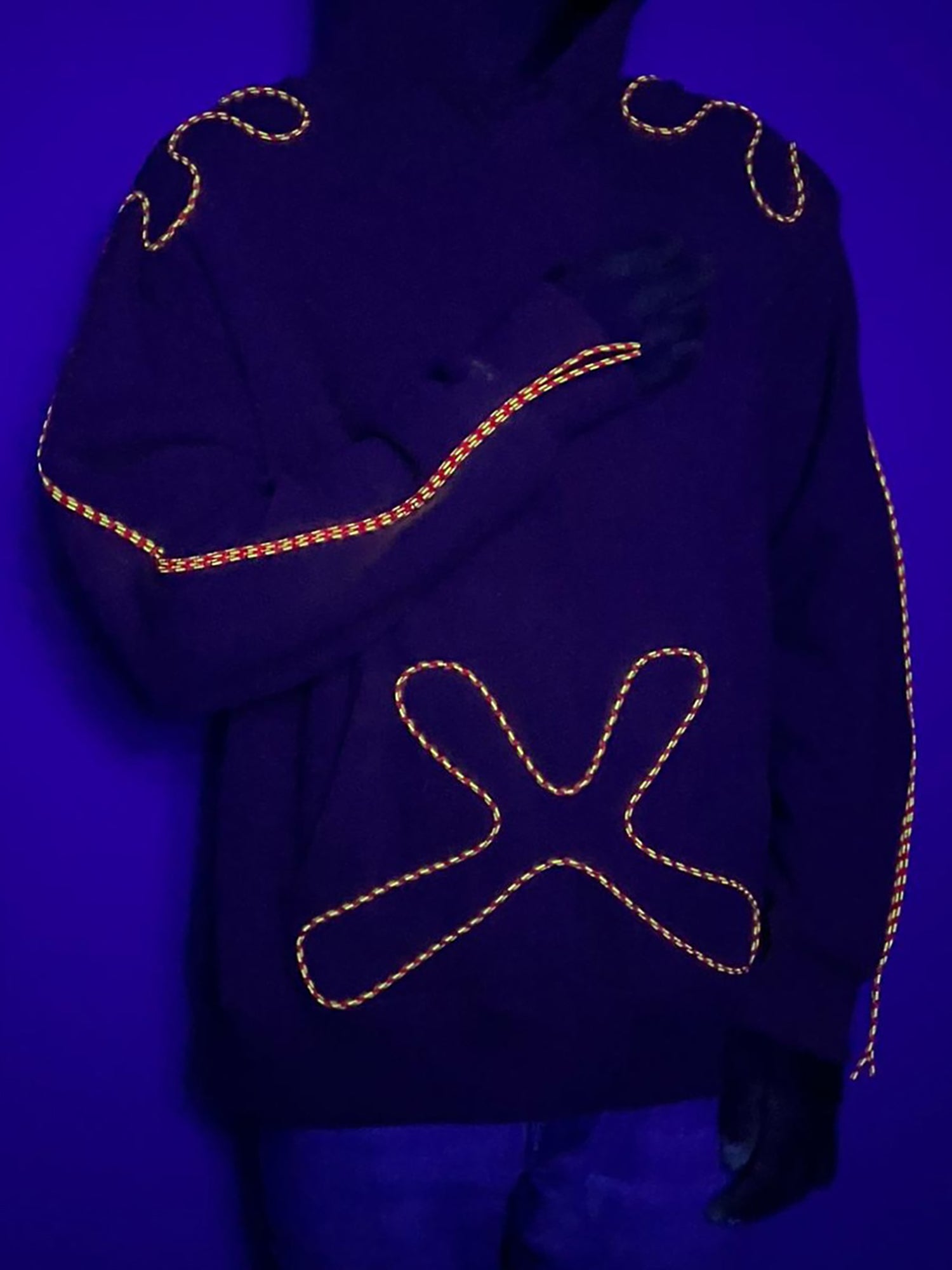 Sweatshirt com capuz amarelo torrado