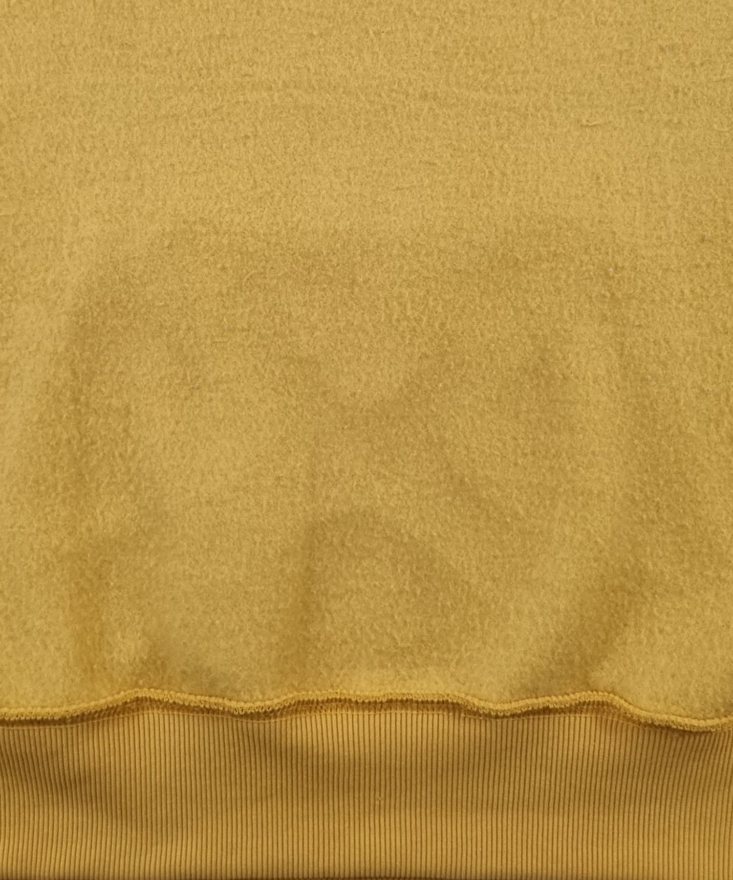 Sweatshirt com capuz amarelo torrado