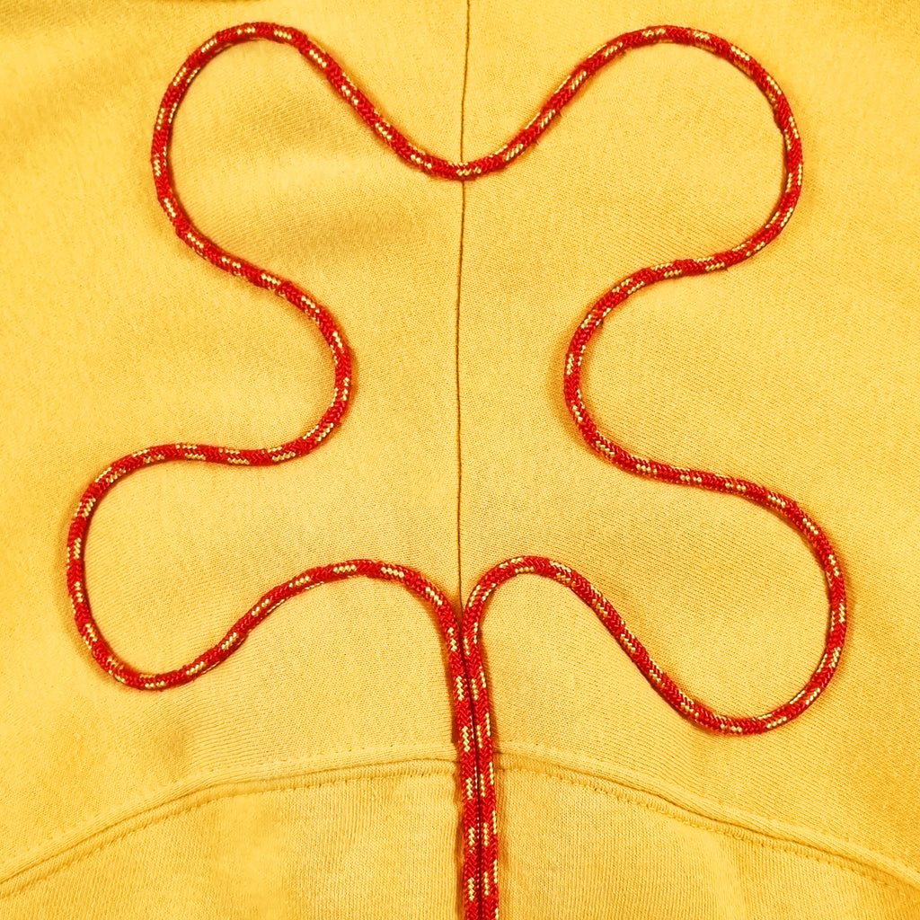 Sweatshirt com capuz amarelo torrado