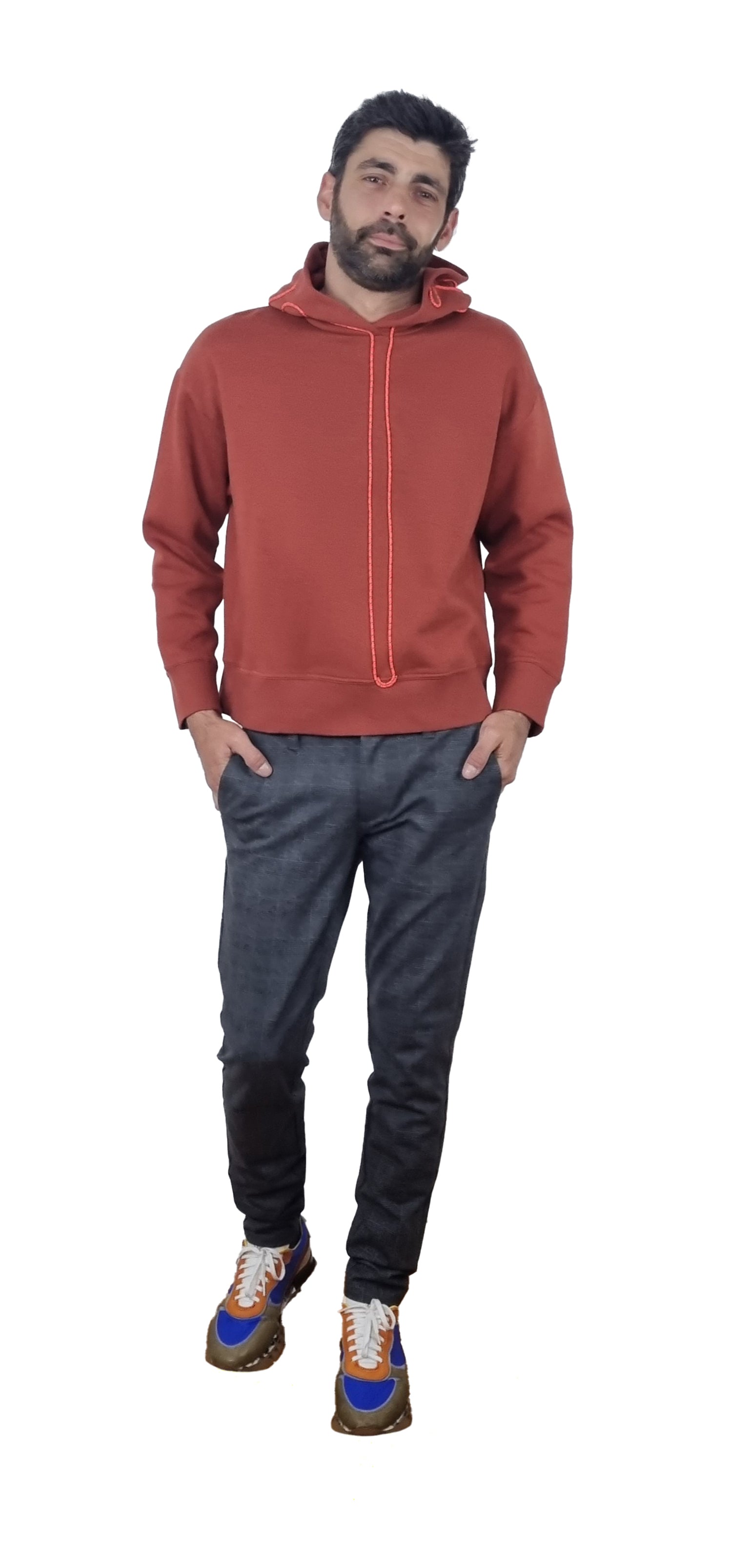 Sweatshirt com capuz tijolo